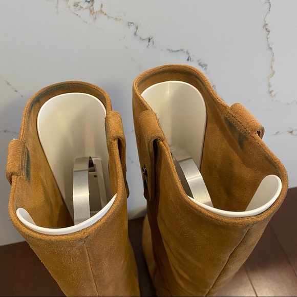 UGG suede boots - Picture 6 of 8